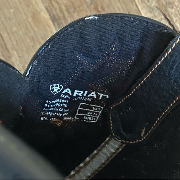 ARIAT Boots Western Cowboy Boots Kids Black with Embroidered Design Size 1 - Picture 4 of 10